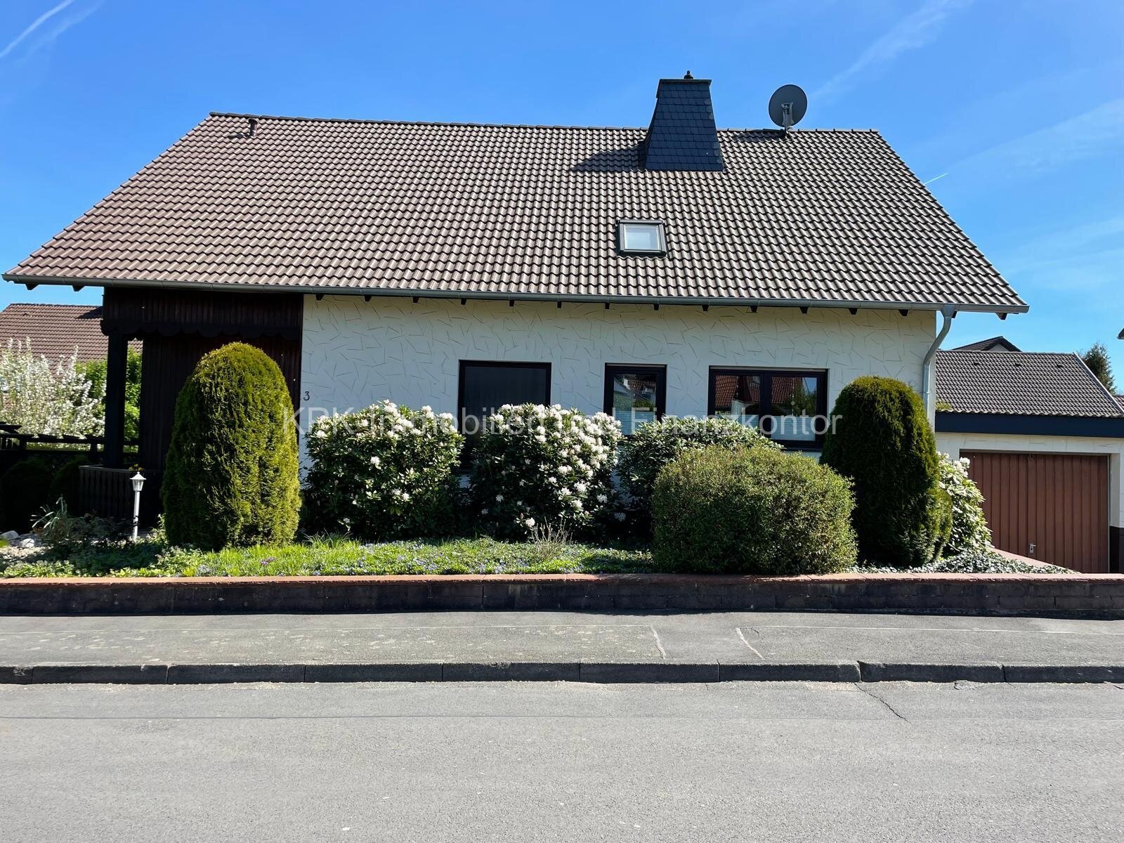 Straßenansicht